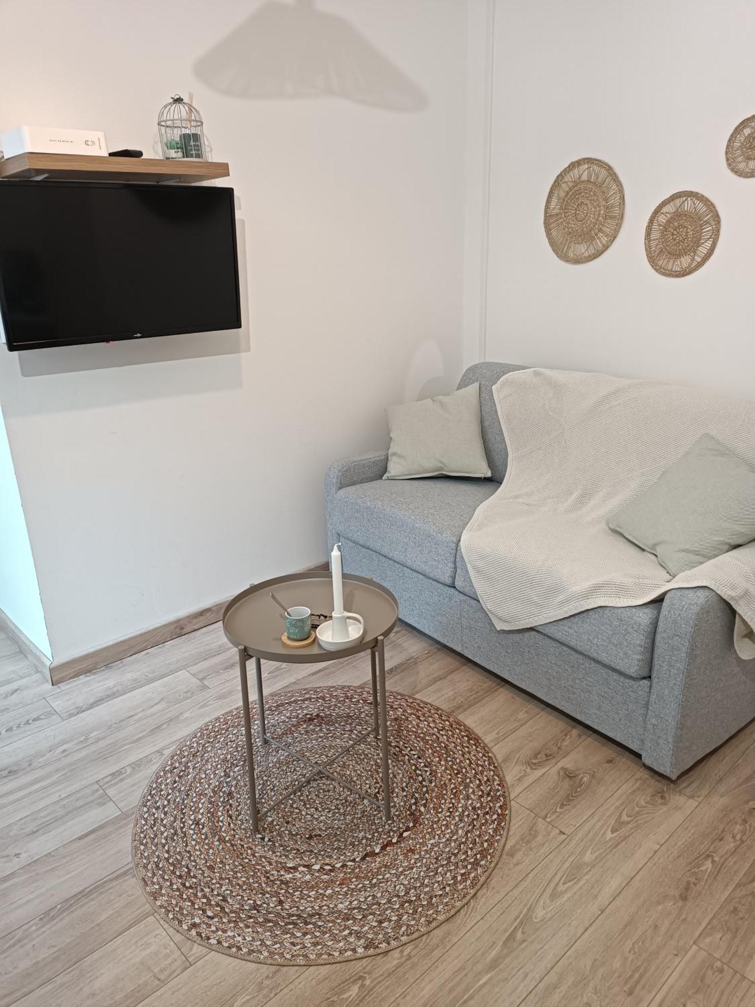 Studio Totalement Meuble Le Nordique Rombas 外观 照片